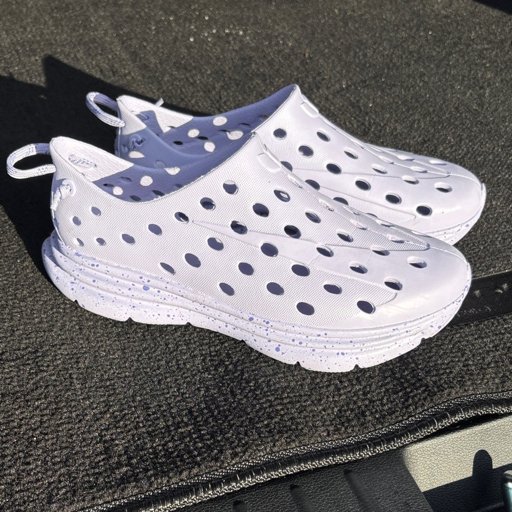 Light purple slip on Kane Recovery shoe